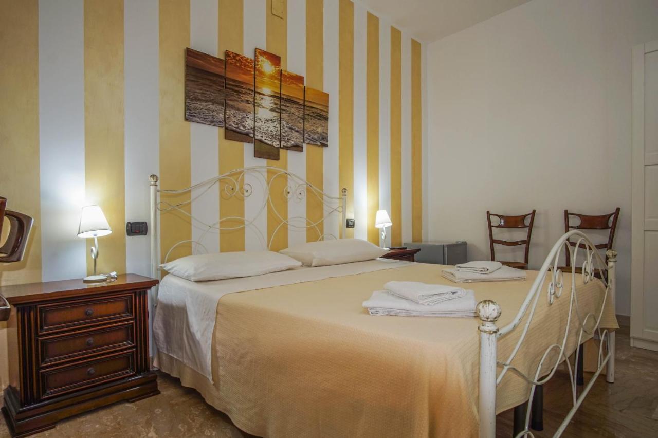 B&B Le Terrazze Мола-ди-Бари Экстерьер фото